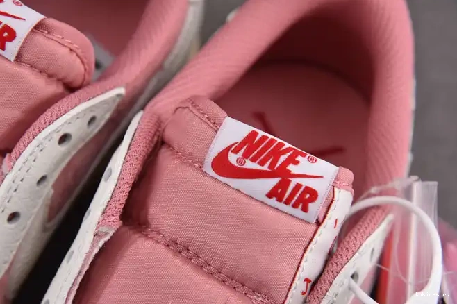 Rep TB AJ Low Scott SP DM7866-600 Travis x 1 OG 0602